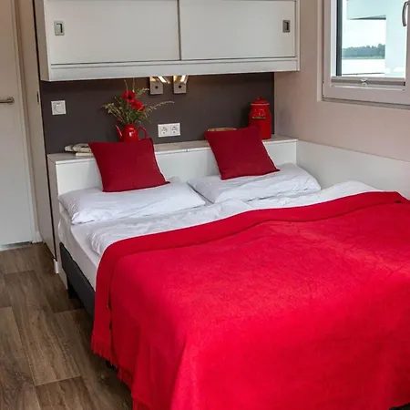 Hausboot Kontiki - Lp8 Botel